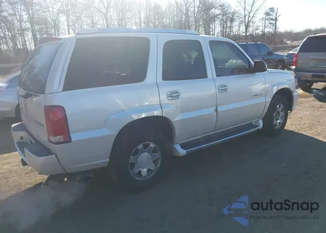 2004 Cadillac Escalade Standard из США, поврежденный, VIN 1GYEK63N64R147235